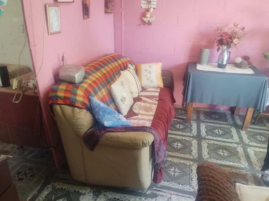  Bedroom Property for Sale in New Macassar Western Cape